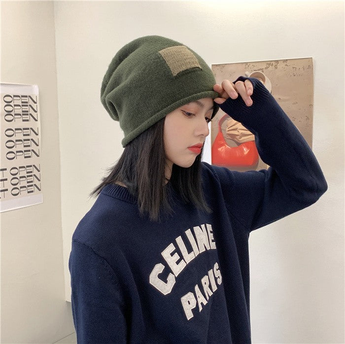 Women's Shoulder Fashion Retro Knitted Pile Heap Wig Short Straight Hair
