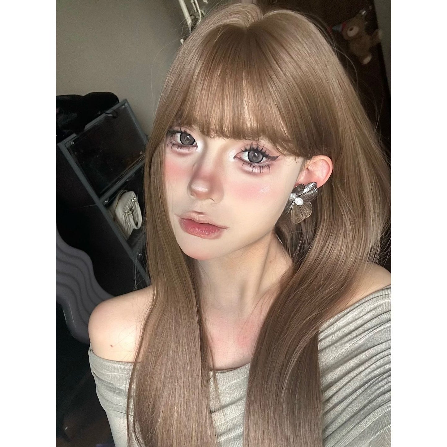 Women's Pure Desire To Show White Hair Long Straight Wig