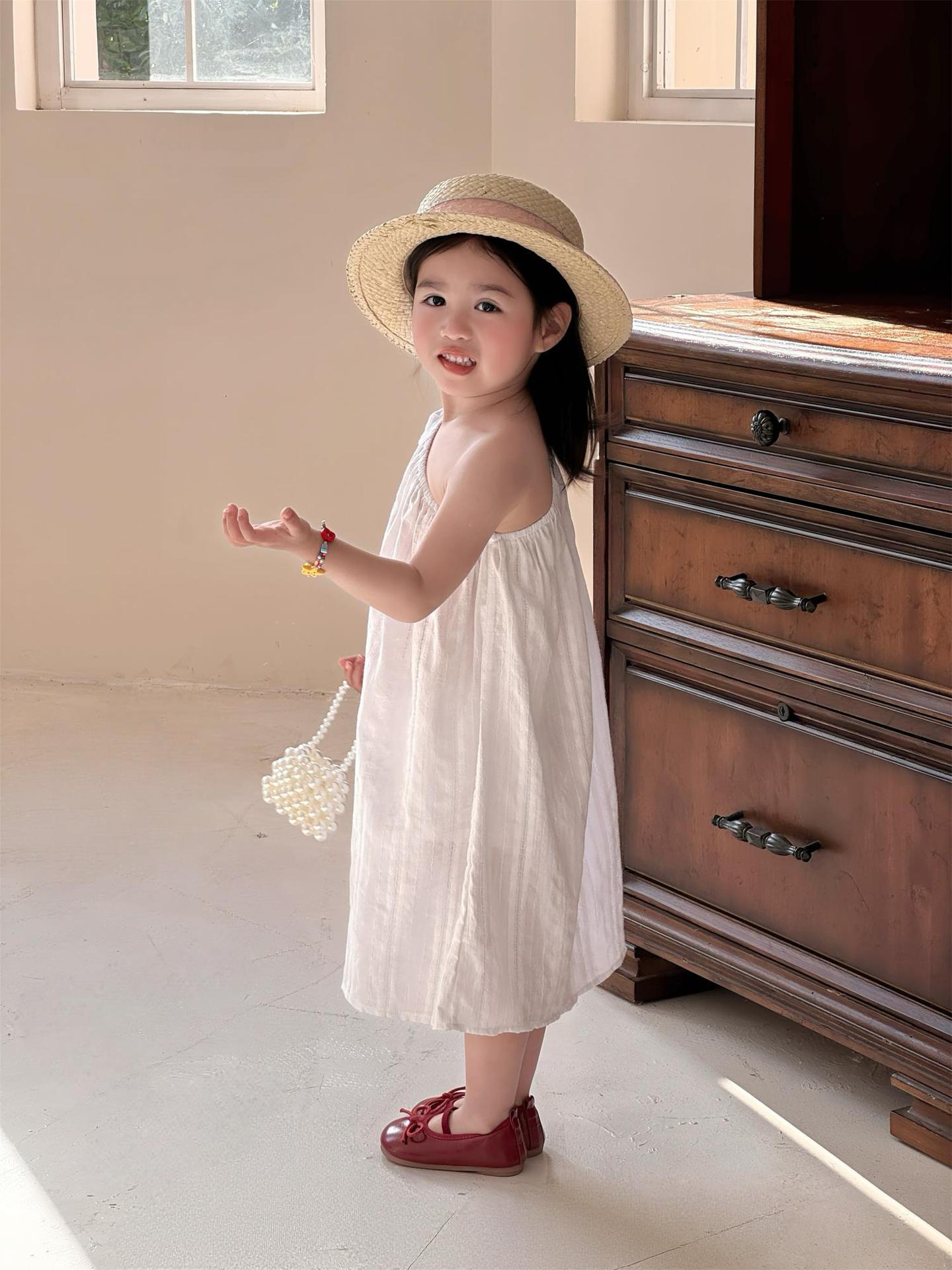 White Temperamental Minority Design Sloping Exposed Shoulder Flounced Children's Dress