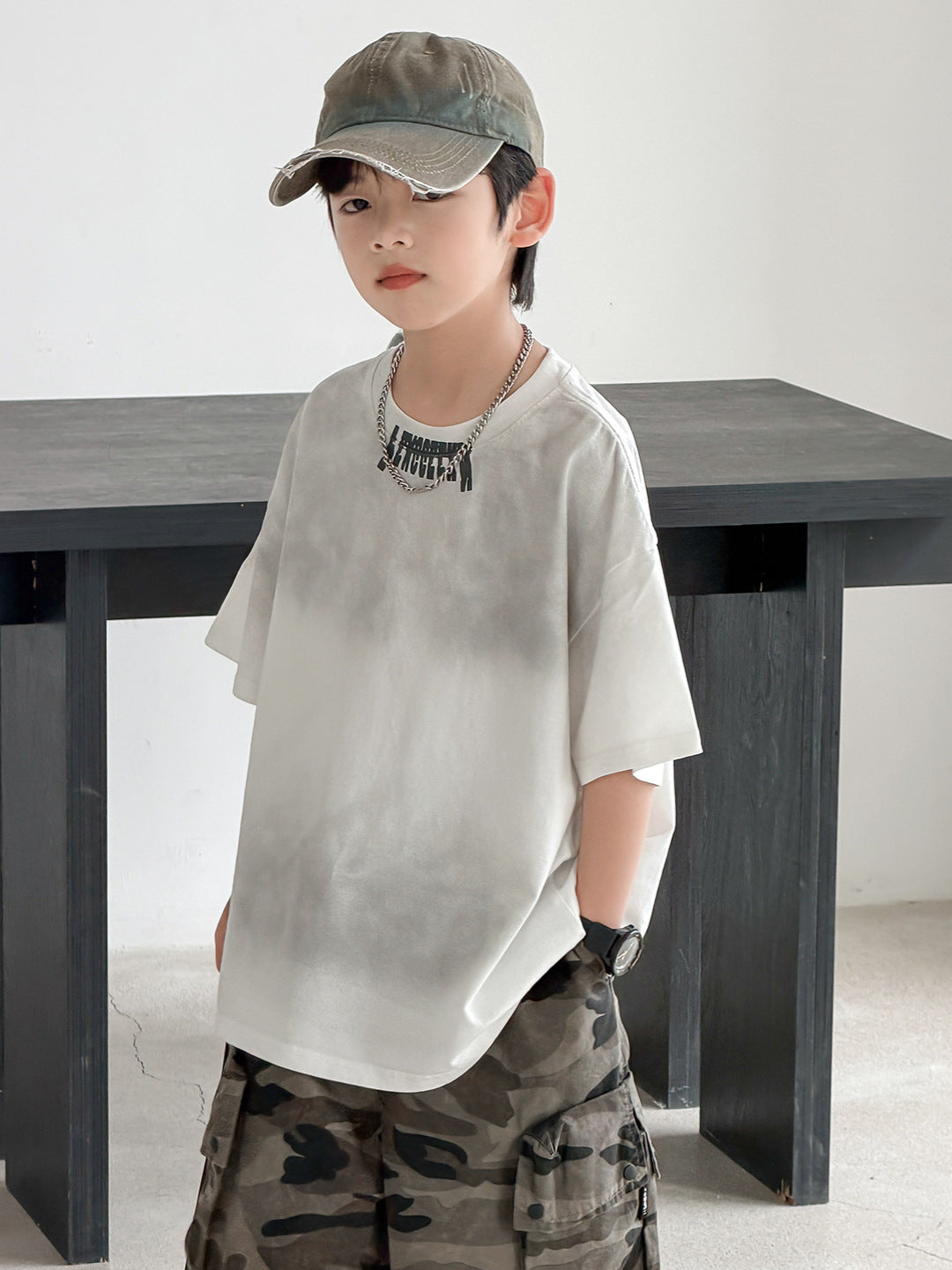 Boy's Short-sleeved Wear Loose Top Half Sleeve Trendy Children's T-shirt