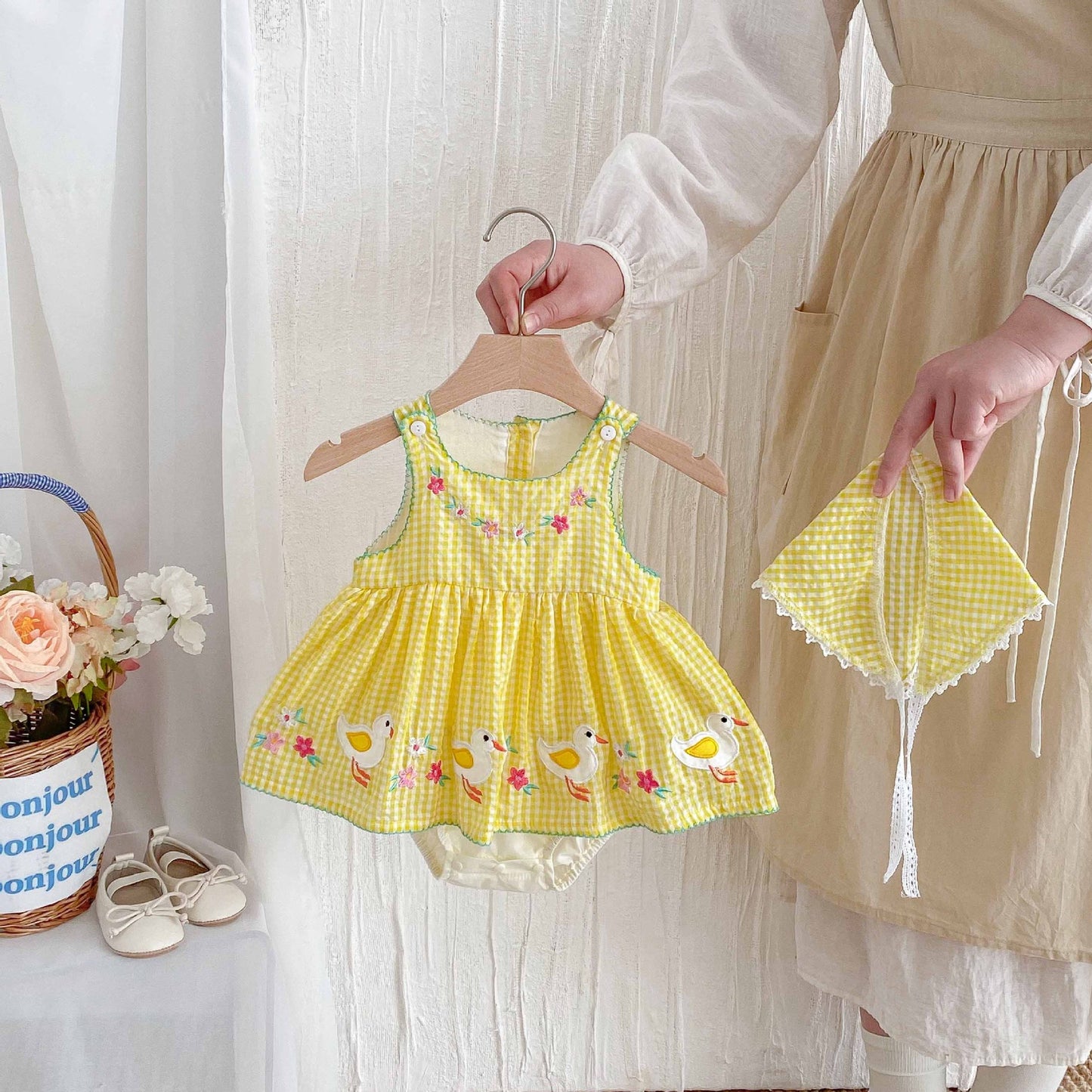 Clothes Summer Dress Cute Duck Yellow Plaid Romper Group Sleeveless Jumpsuit, Climbing Suit