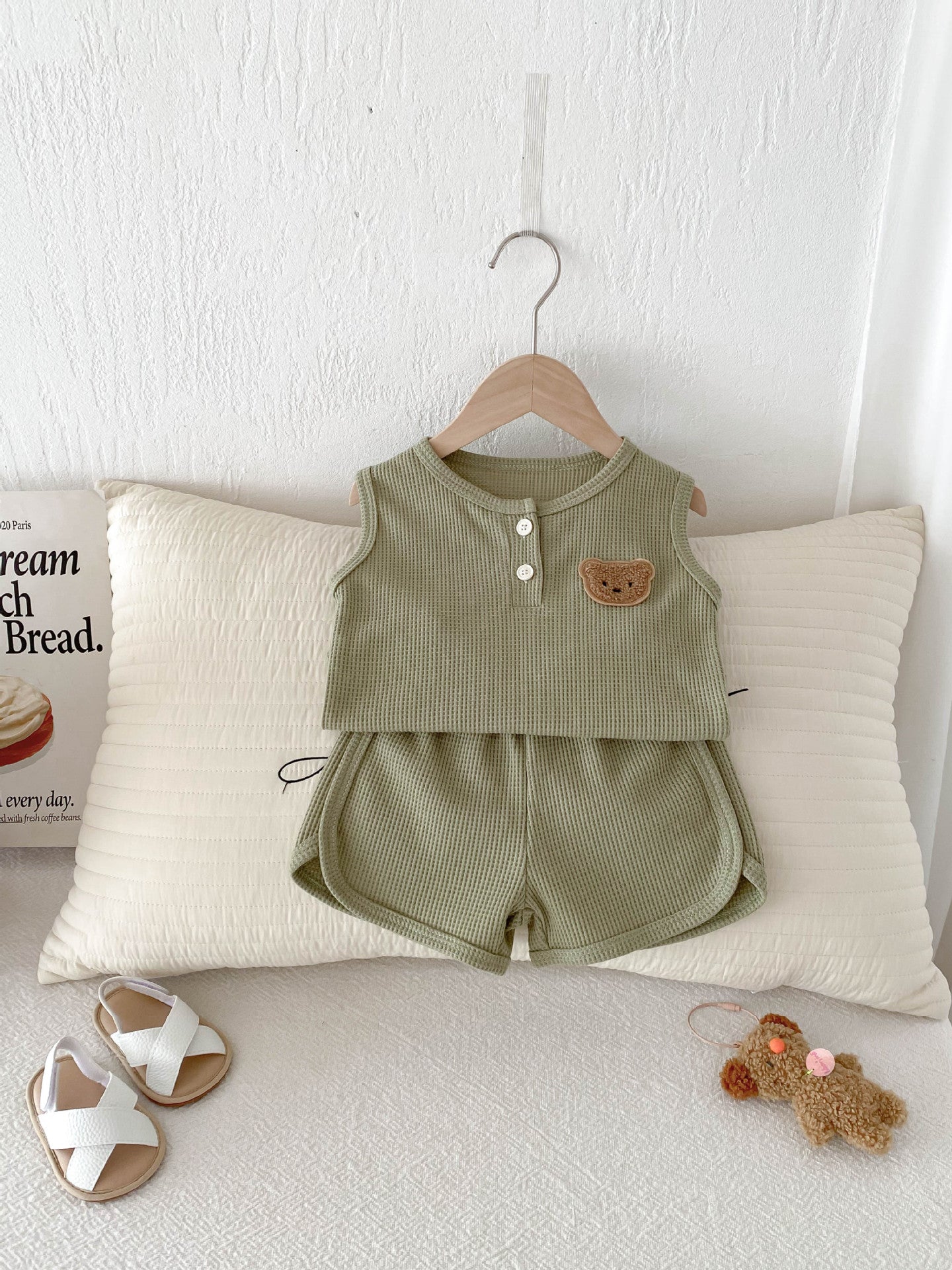 Summer Boys Waffle Bear Sleeveless Top Two-piece Children's Suit