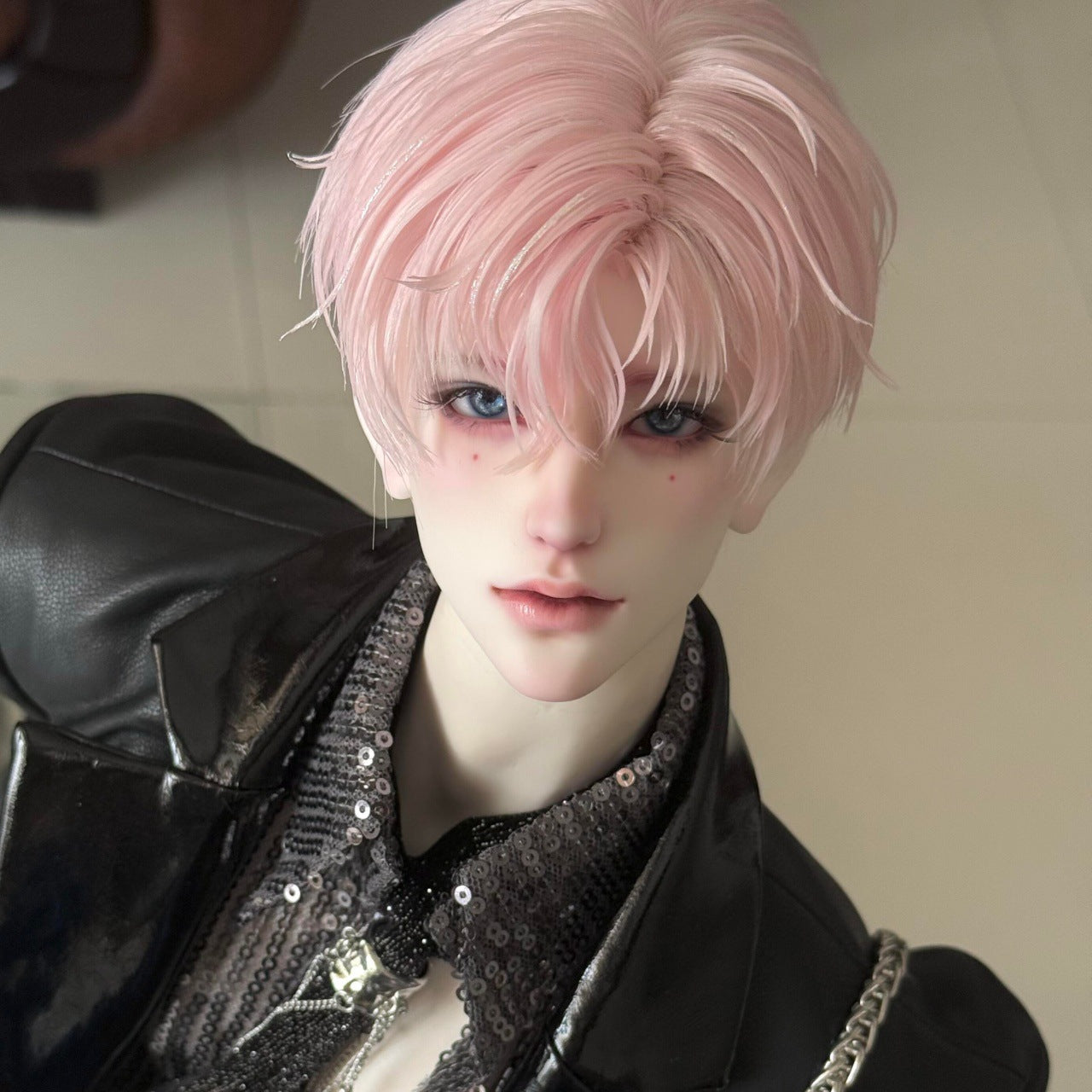 Men's Doll Points Cream Powder Hair Fiber Two-dimensional Cos Wig
