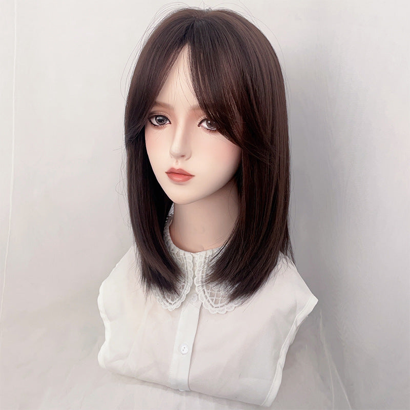 Women's Medium Fashion Natural Long Collarbone Length Wig Short Straight Hair