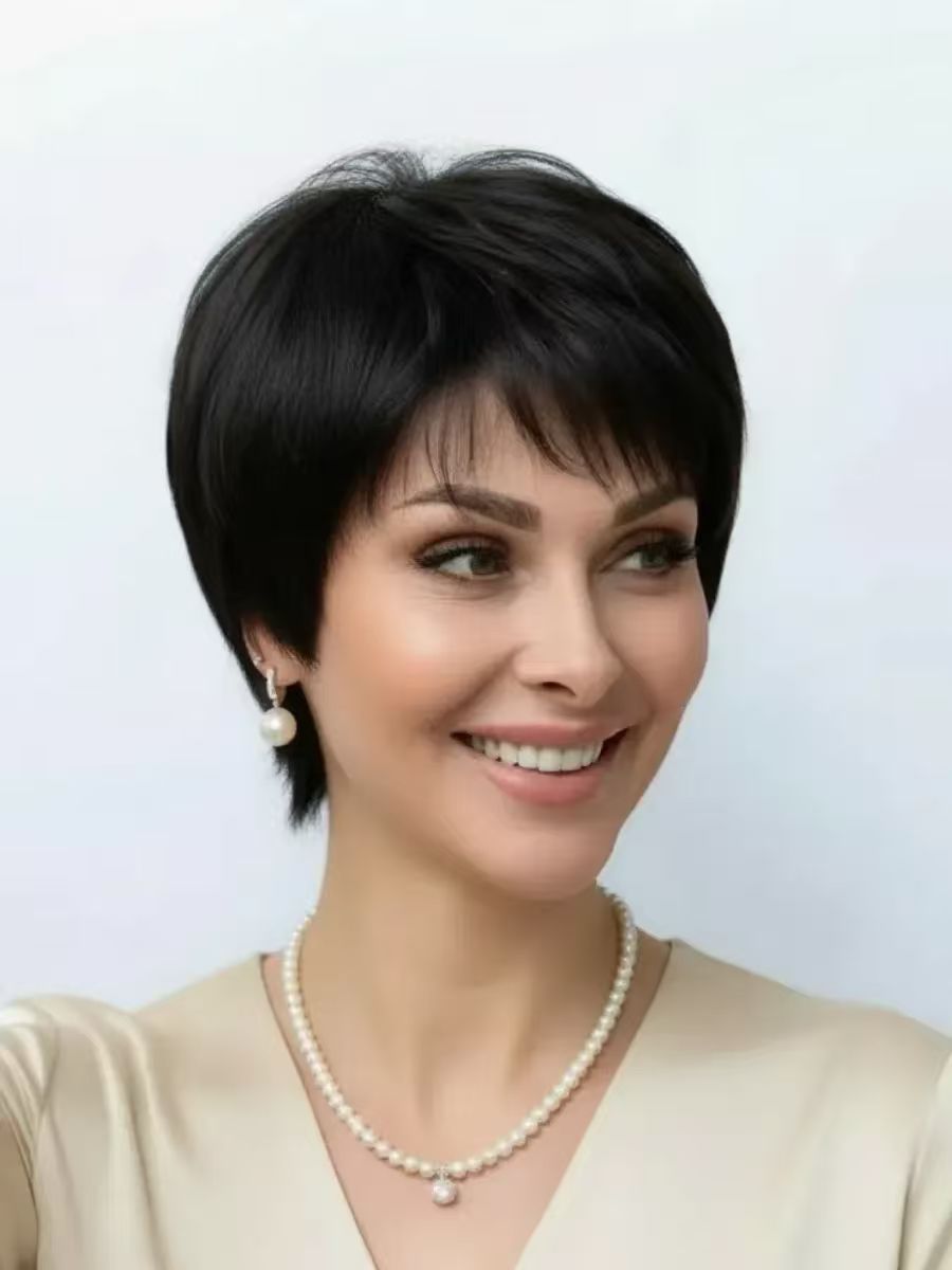 Charming Fashionable Golden Straight Fiber Chemical Wig Short Curly Hair