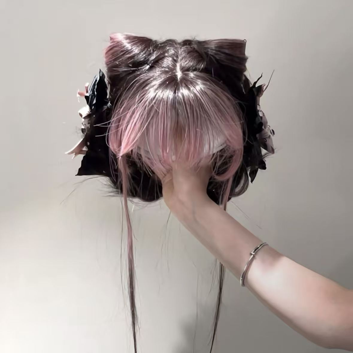 Yuan Hairline Powder Version Siamese Kitten Hair Pink Long Straight Wig