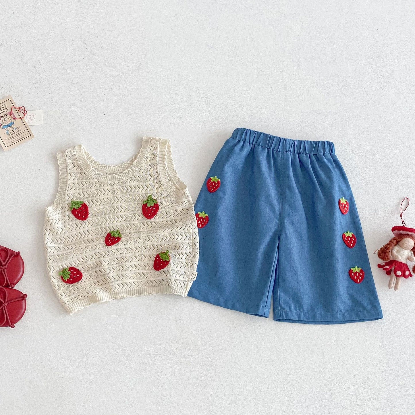 Children's Vest Summer Cute Patch Strawberry Korean Casual Children's T-shirt