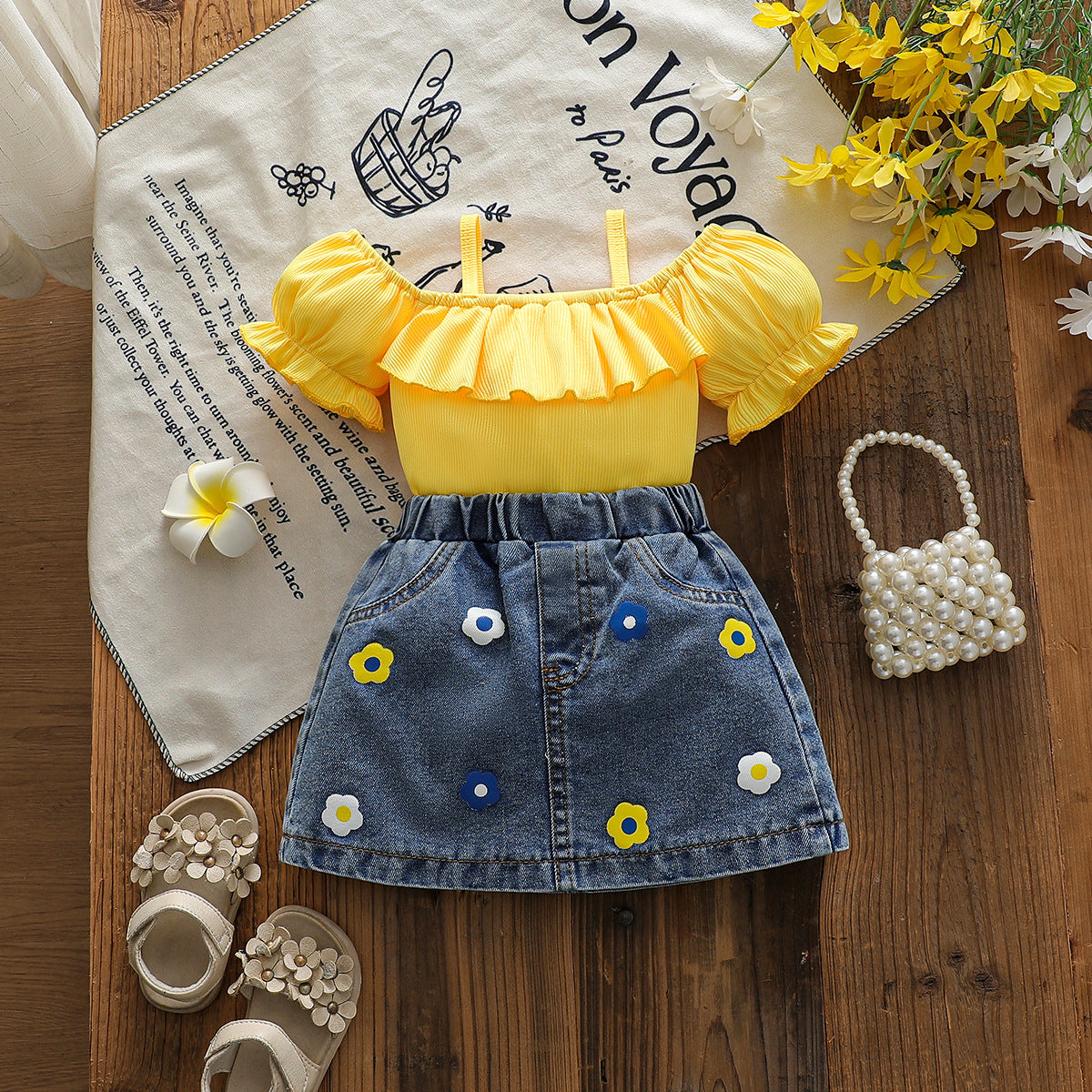 Pastoral Style Lotus Leaf Strap Top Embroidered Children's Suit