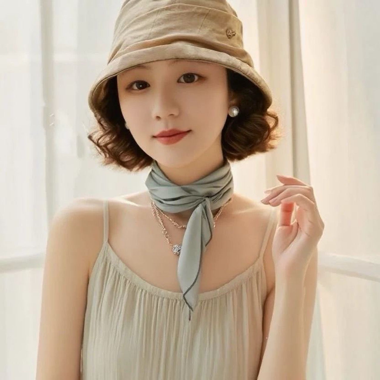 Hat Integrated Simple Pleated Fisherman Fashion Wig Short Curly Hair