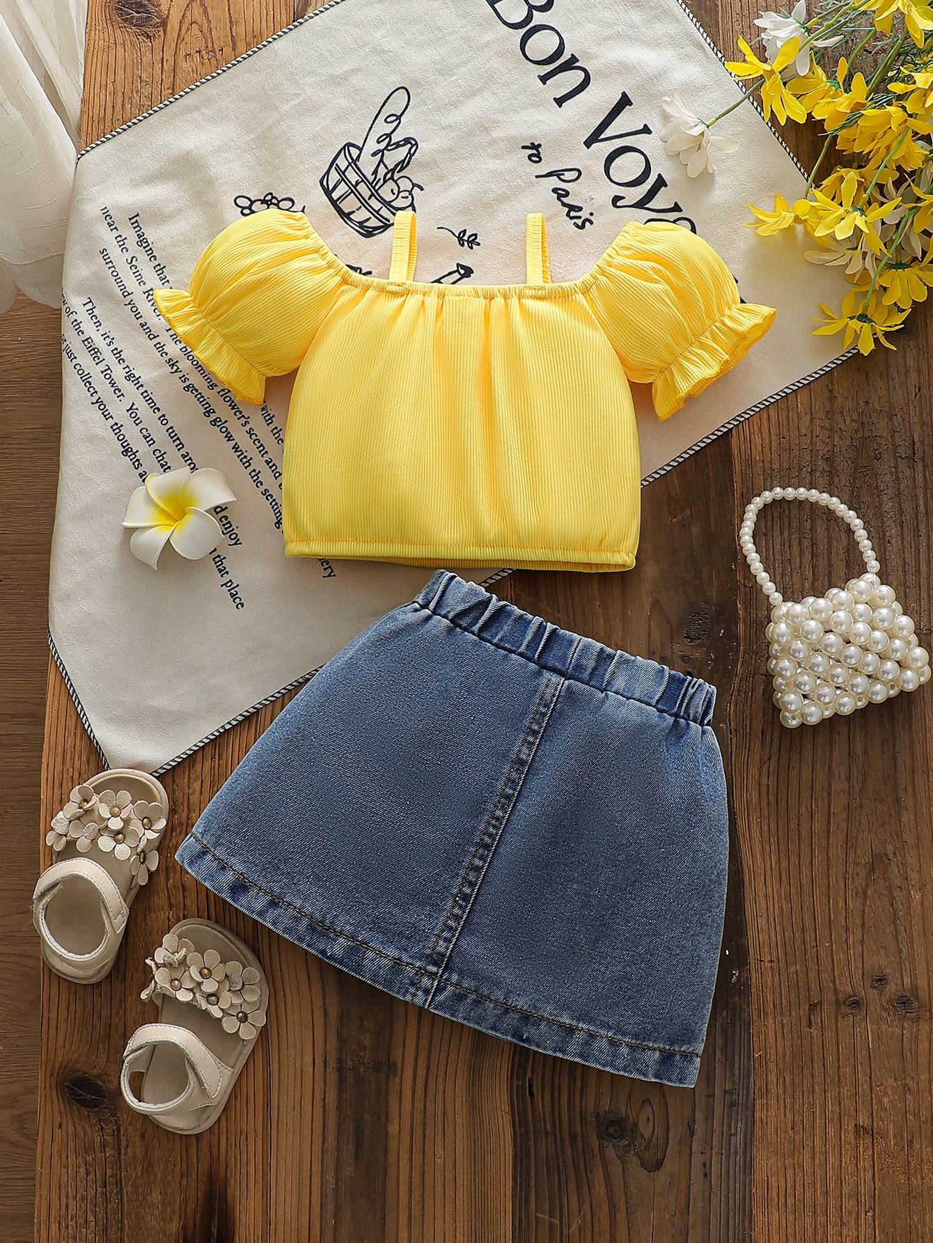 Pastoral Style Lotus Leaf Strap Top Embroidered Children's Suit