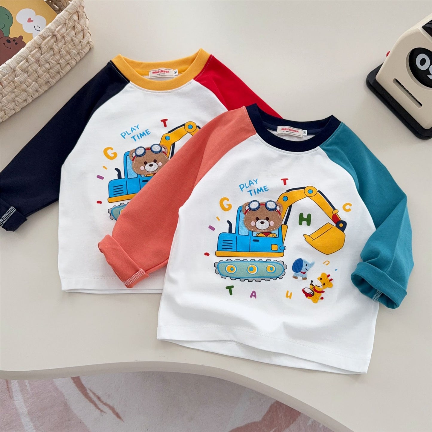 Children's Wear Long Sleeve Spring Boys Bear Excavator Two-color Children's T-shirt