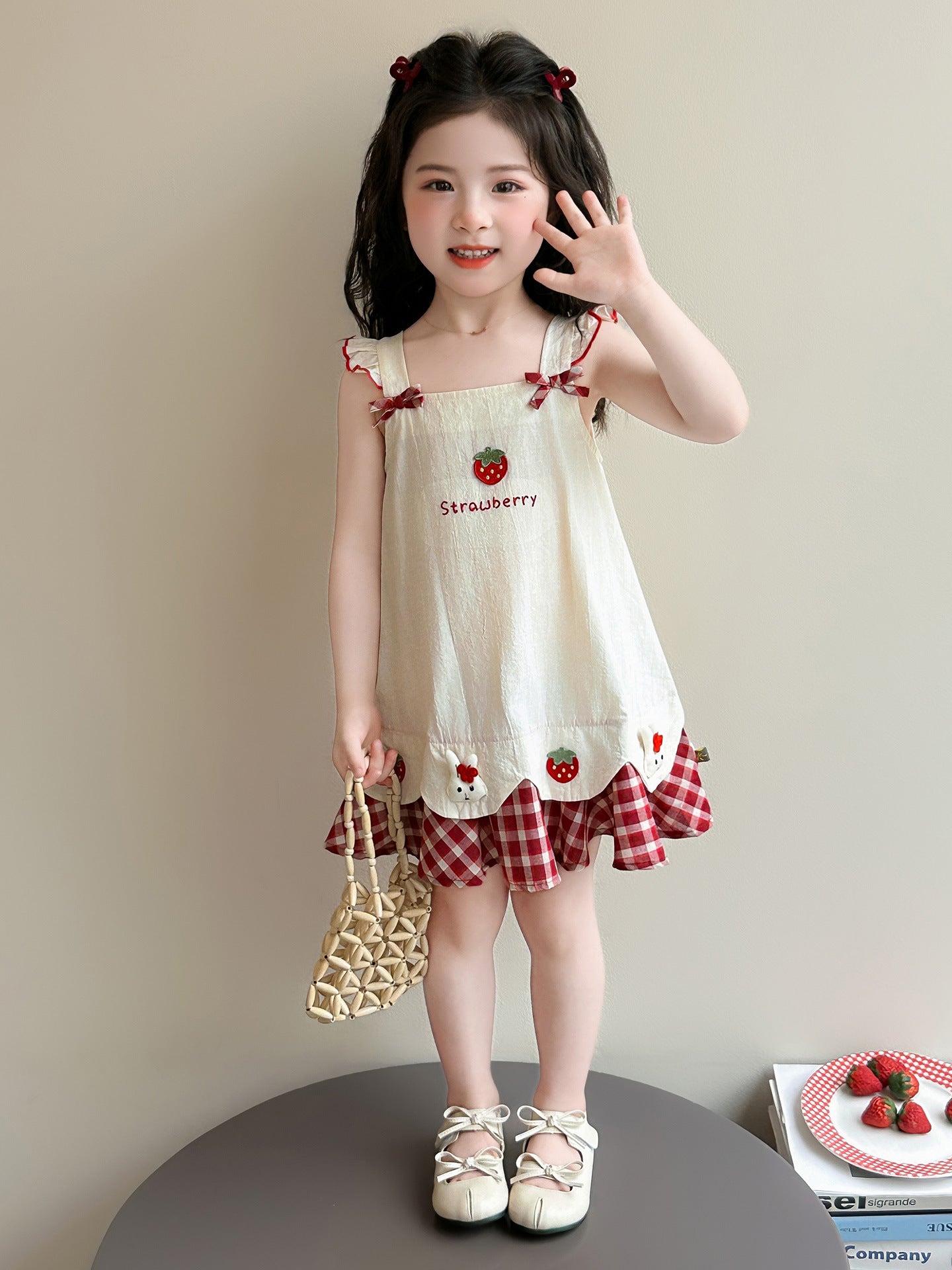 Children's Summer Sweet Strap Strawberry Princess Children's Dress