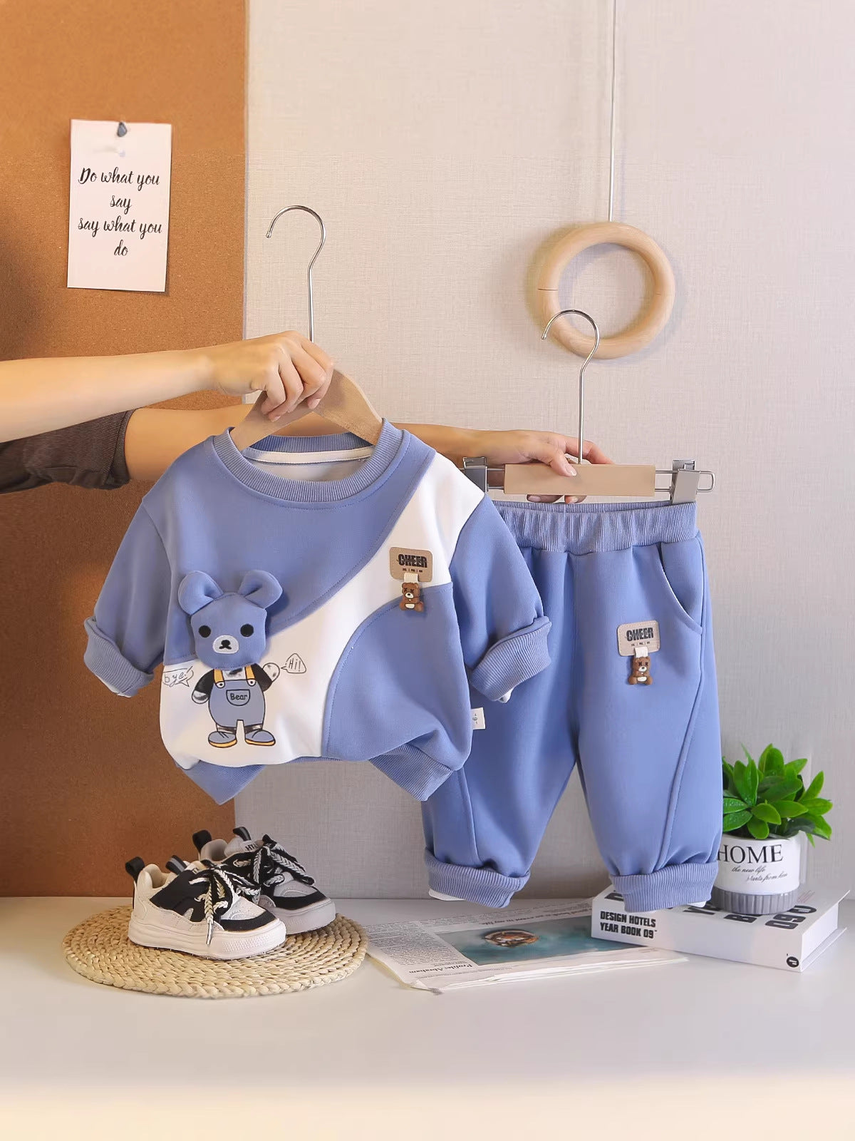 Children's Western Style Cartoon Long-sleeved Sweater Two-piece Children's Suit