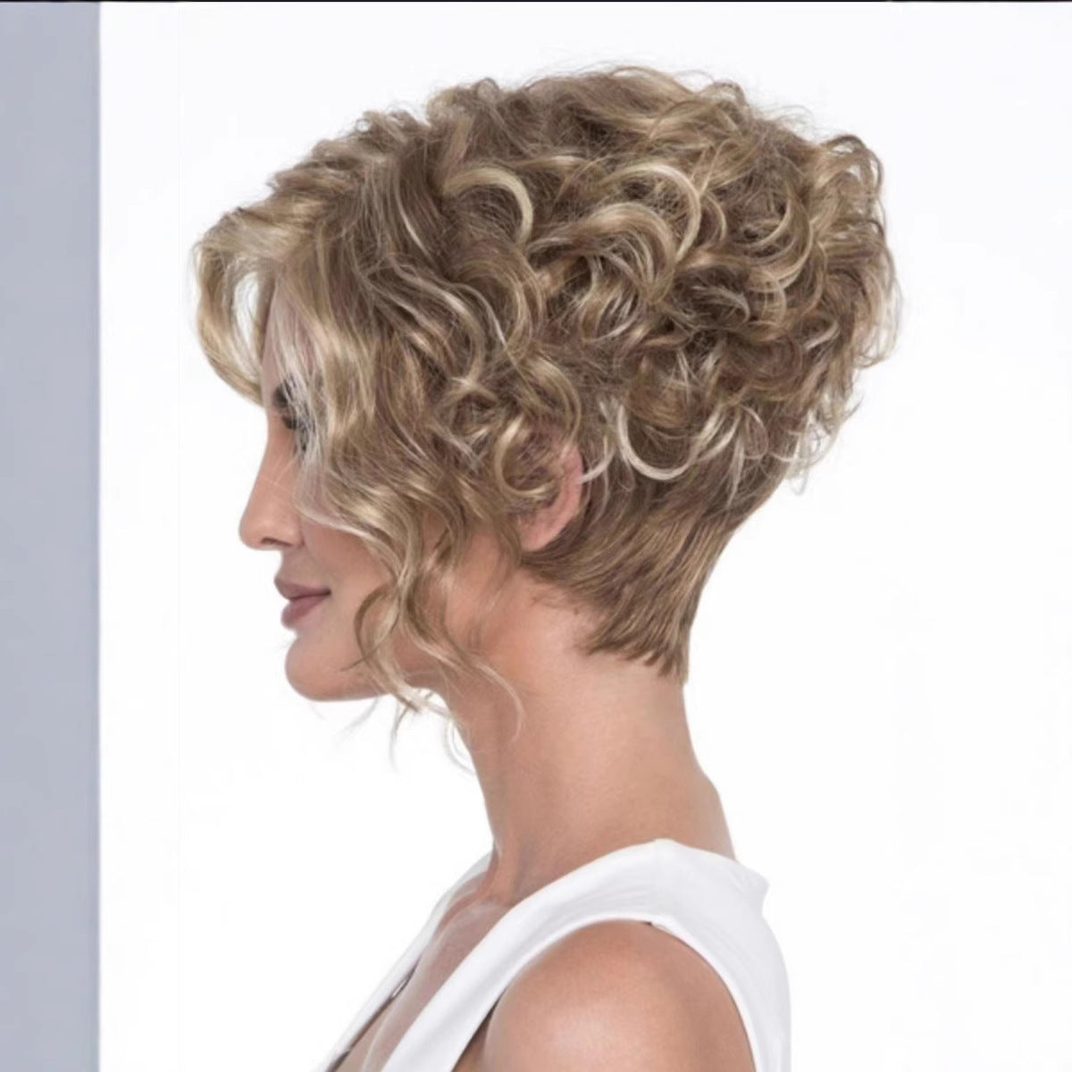 Women's Fiber Fashion Brown Mixed Golden Wig Short Curly Hair