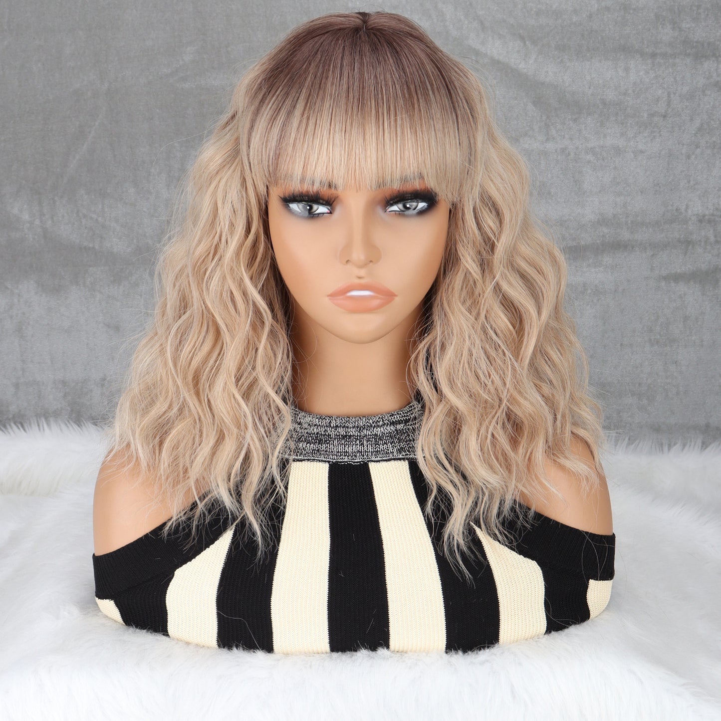 Water Ripple Black Gradient Golden Full Top Chemical Fiber Wig Short Curly Hair