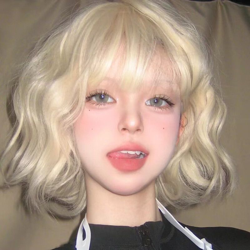 Women's Gold Color Cute Daily Natural Realistic Small Wig Short Curly Hair
