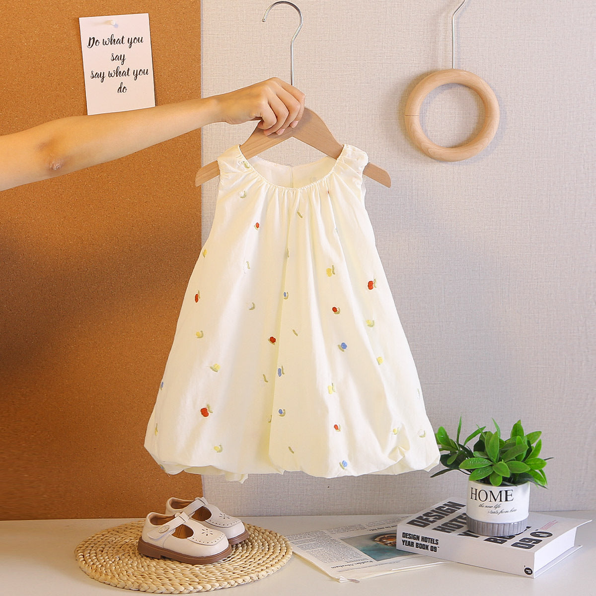 Embroidered Bud Summer Fashionable Princess Skirt Children's Dress
