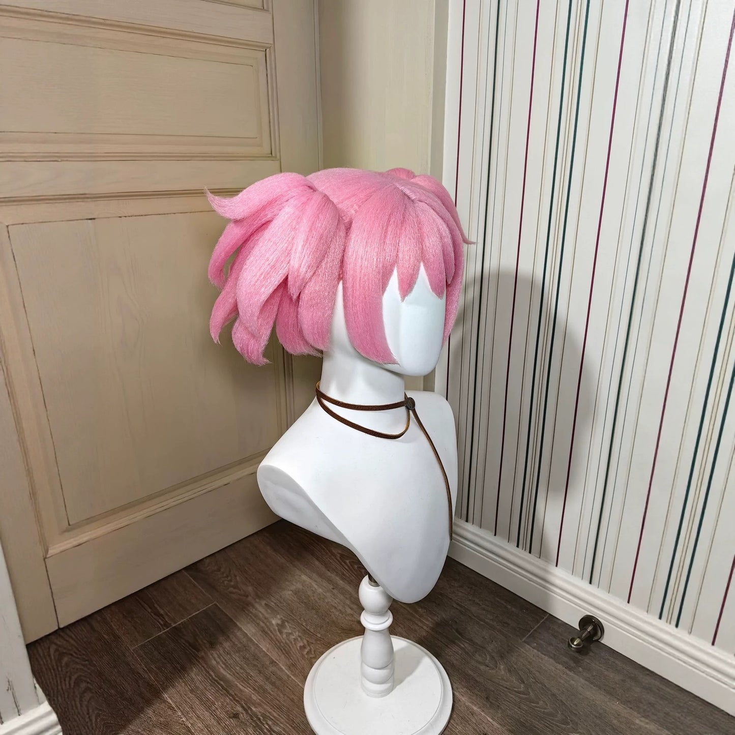 Magi Pink Double Tiger Clip Square Cos Wig