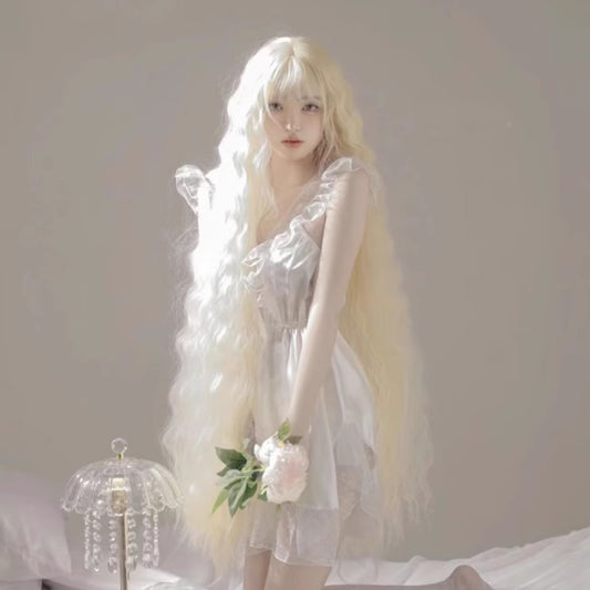 Super Curly Hair Light Golden Female Lolita Water Wig Long Curls