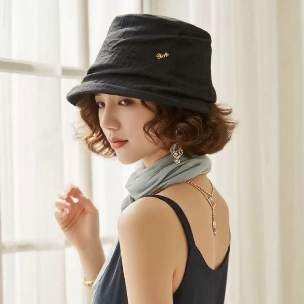 Hat Integrated Simple Pleated Fisherman Fashion Wig Short Curly Hair