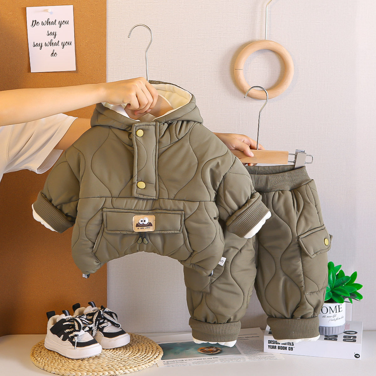Children's Winter Clothing Fashionable Stylish Fleece-lined Thickened Two-piece Children's Suit