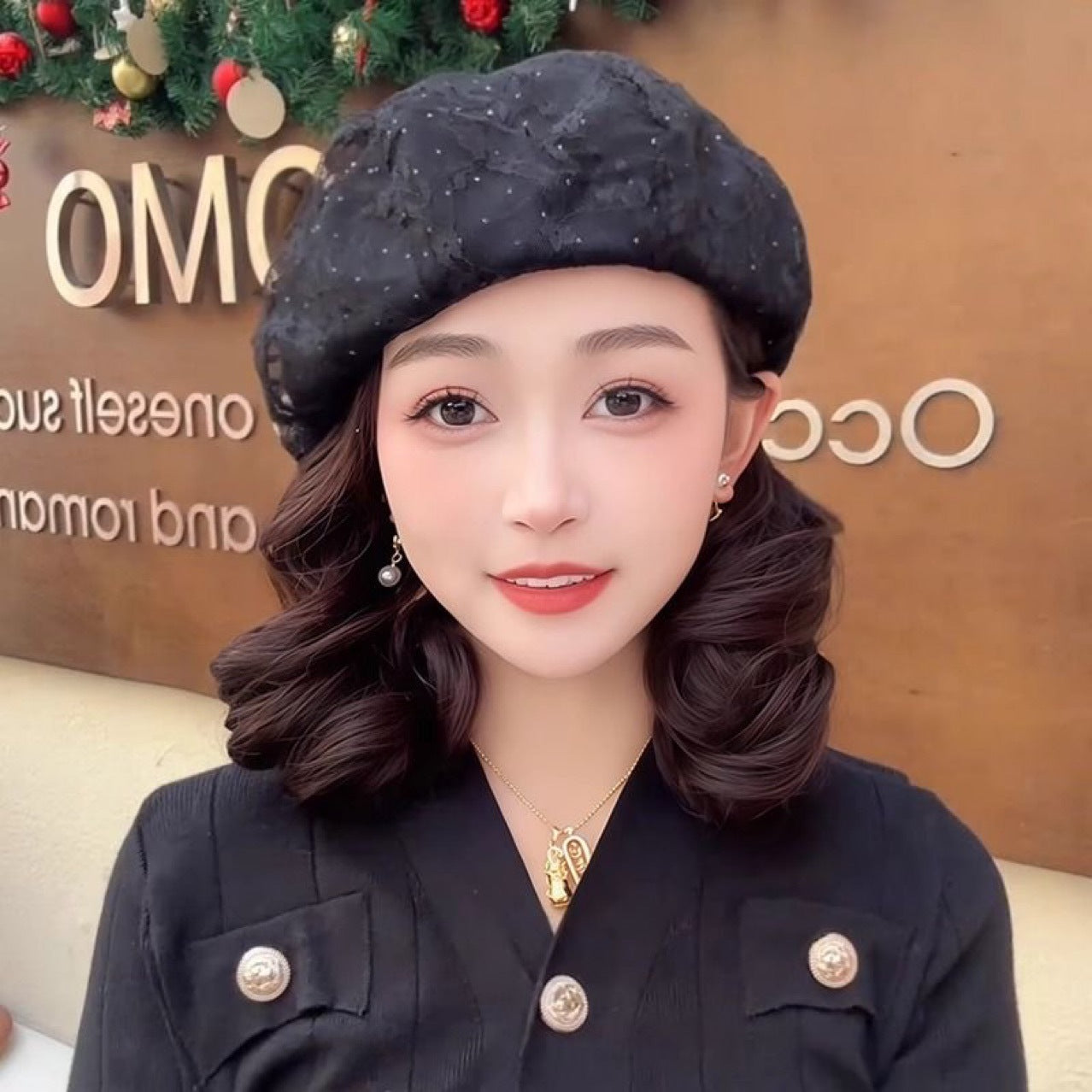 Hat One-piece Lace Beret Western Style Fashion Headgear Wig Short Curly Hair