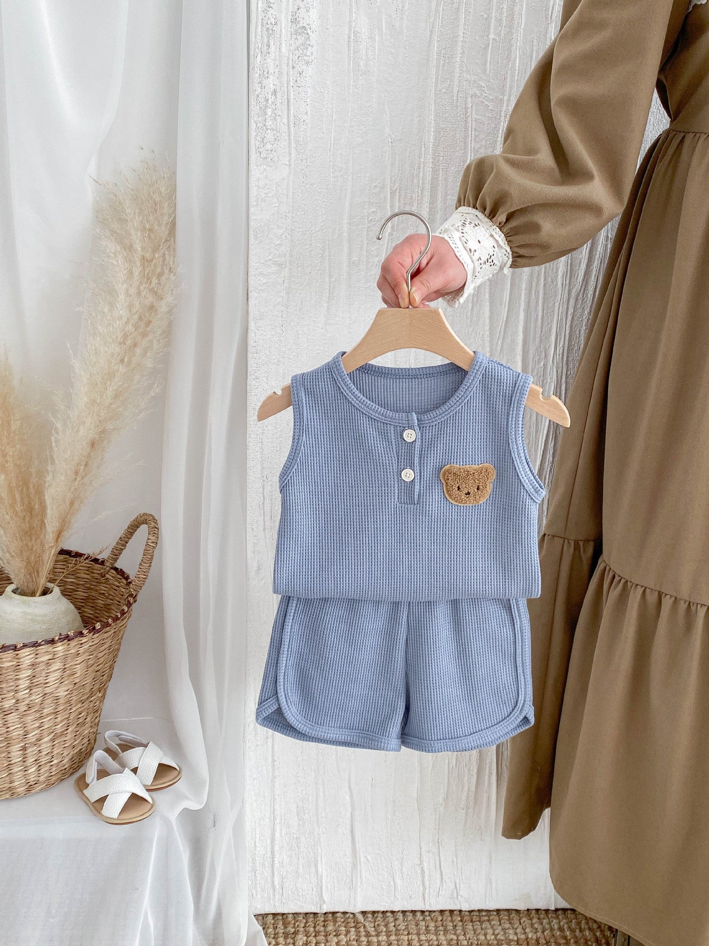 Summer Boys Waffle Bear Sleeveless Top Two-piece Children's Suit