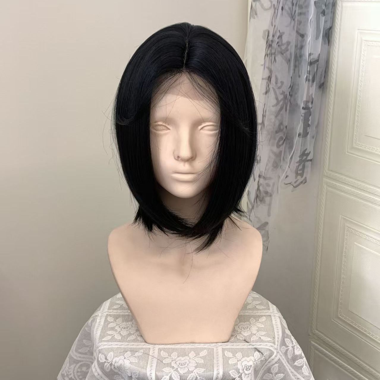 Forehead Hand Crocheting Hook Lace Mid-length Partial Mao Modeling Anime Cos Wig