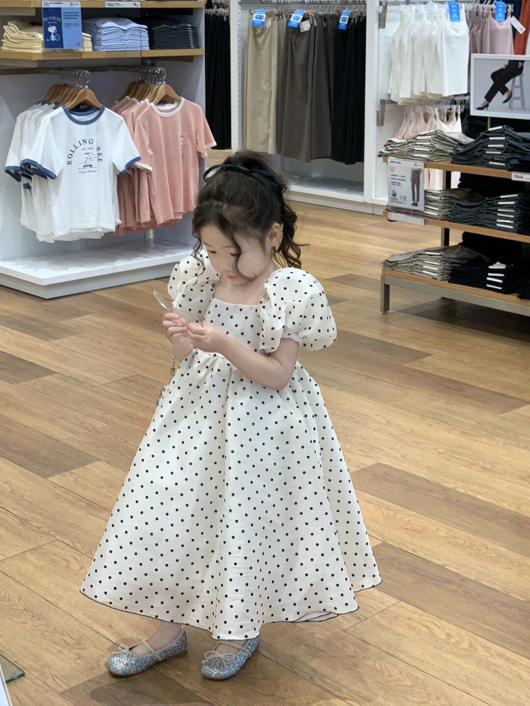 Style Elegant Long Wooden Ear Flocking Polka Dot Puff Short Children's Dress