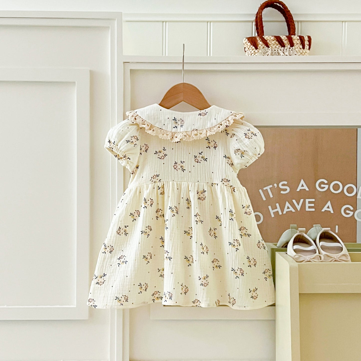 Style Cotton Printed Lace Lapel Soft Children's Dress