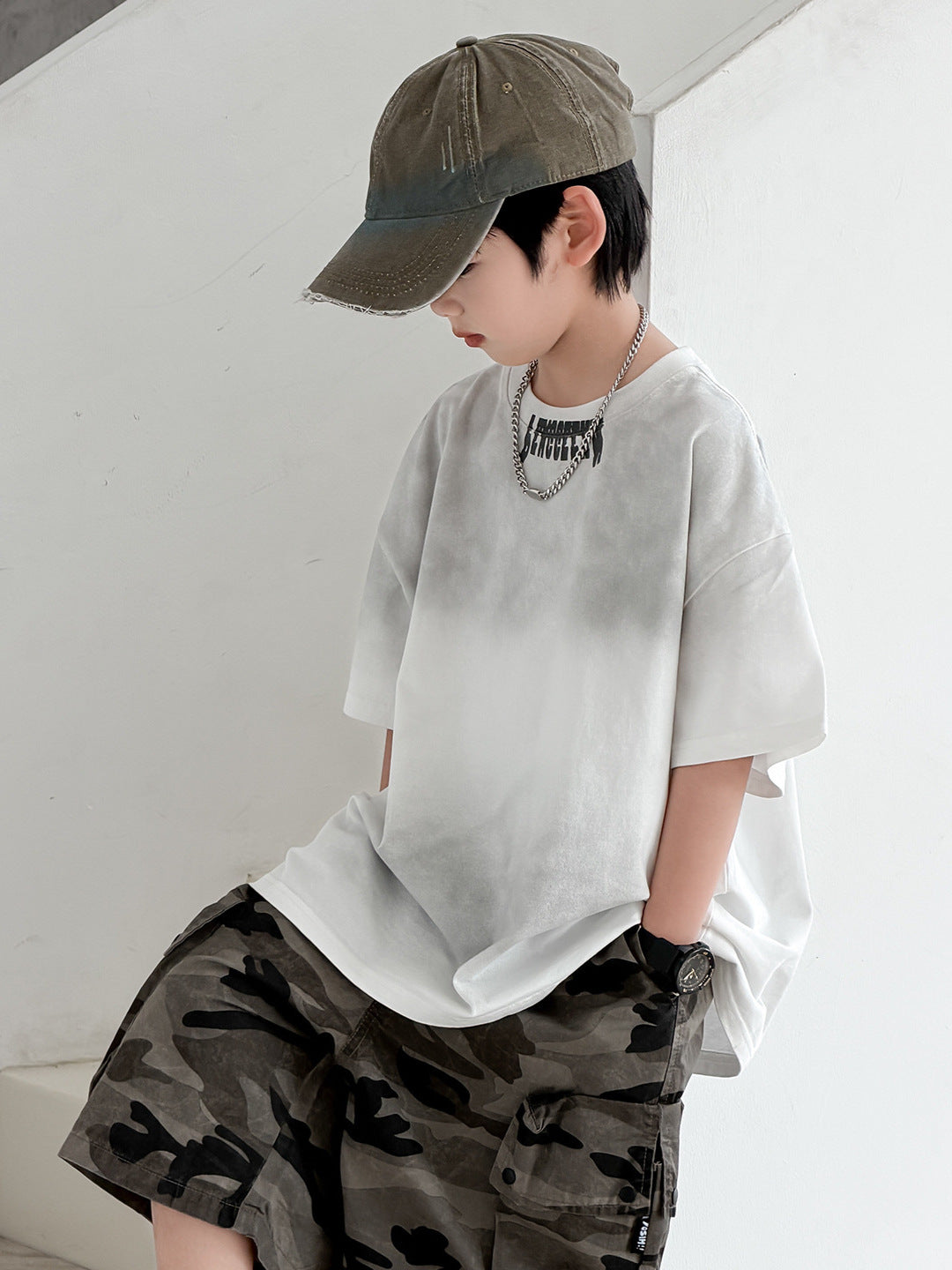 Boy's Short-sleeved Wear Loose Top Half Sleeve Trendy Children's T-shirt