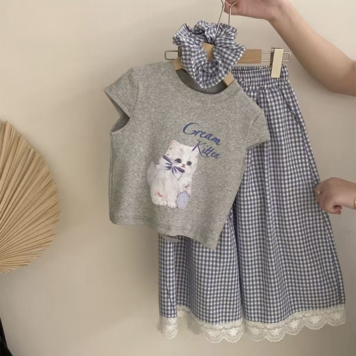Children's Summer Middle Big Korean Short-sleeved Lace Plaid Stitching Pants Two-piece Children's Suit