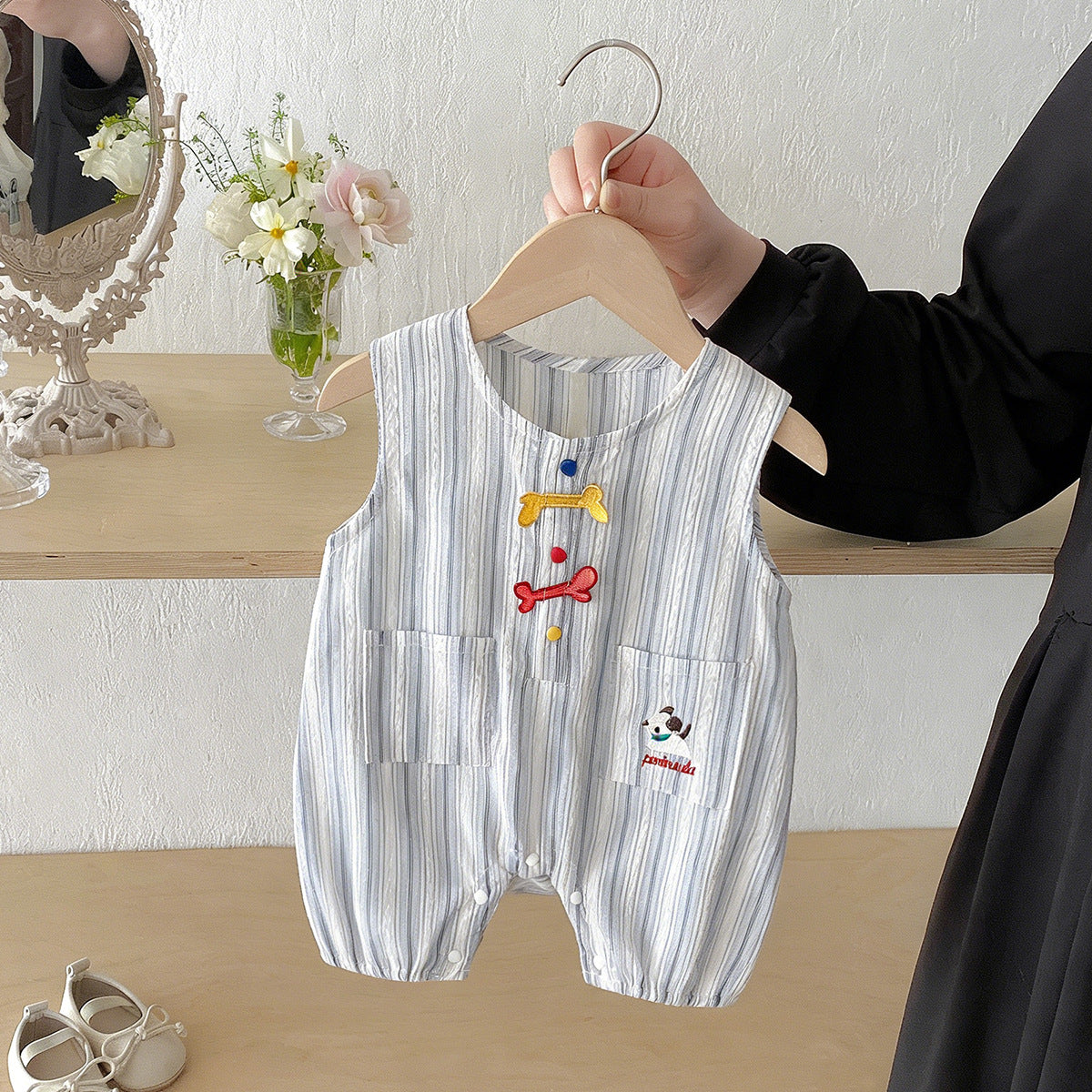 Bone Embroidery Summer Double Pocket Vest Jumpsuit, Climbing Suit