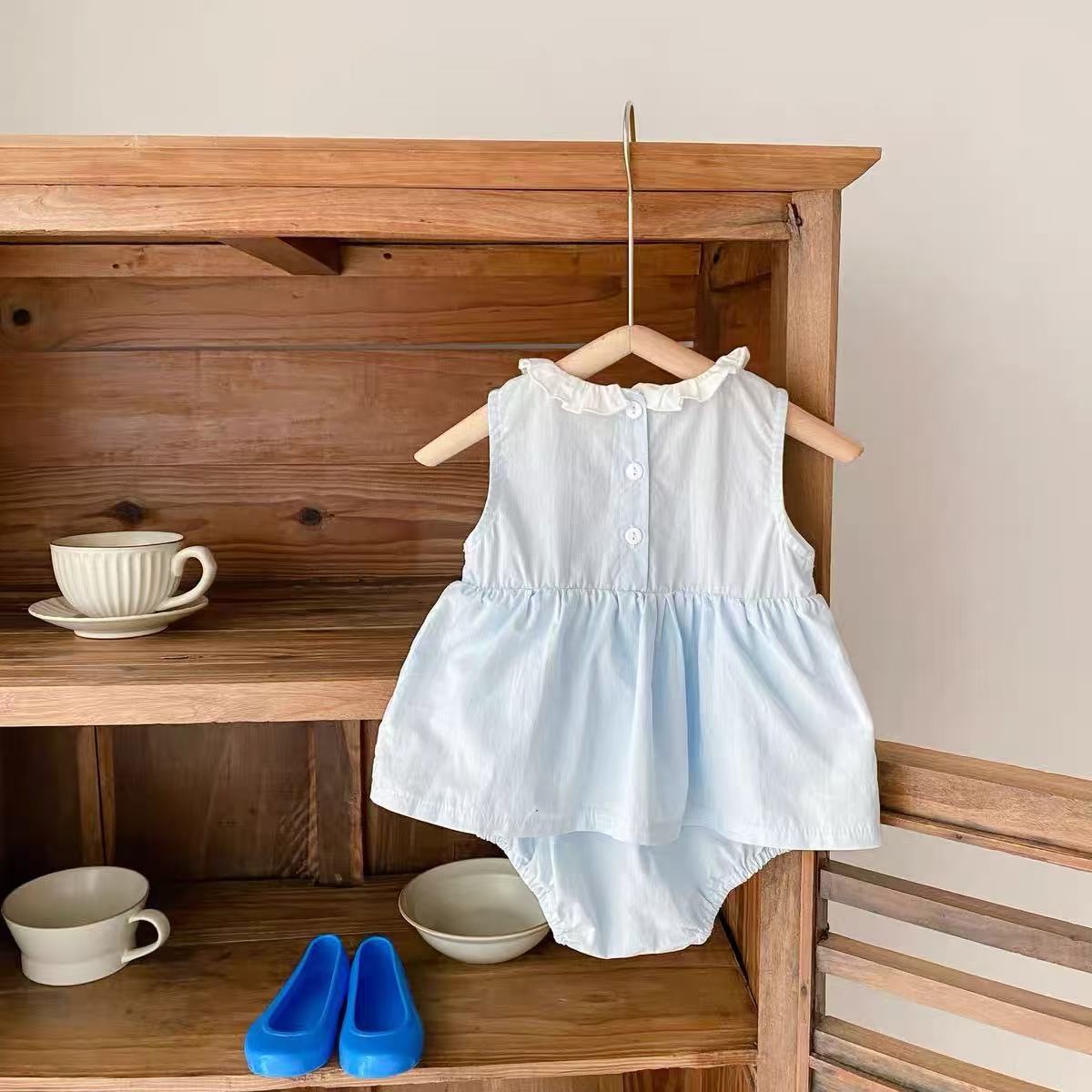 Western Style Clothes Summer Dress Lace Collar Sleeveless Bloomer Jumpsuit, Climbing Suit