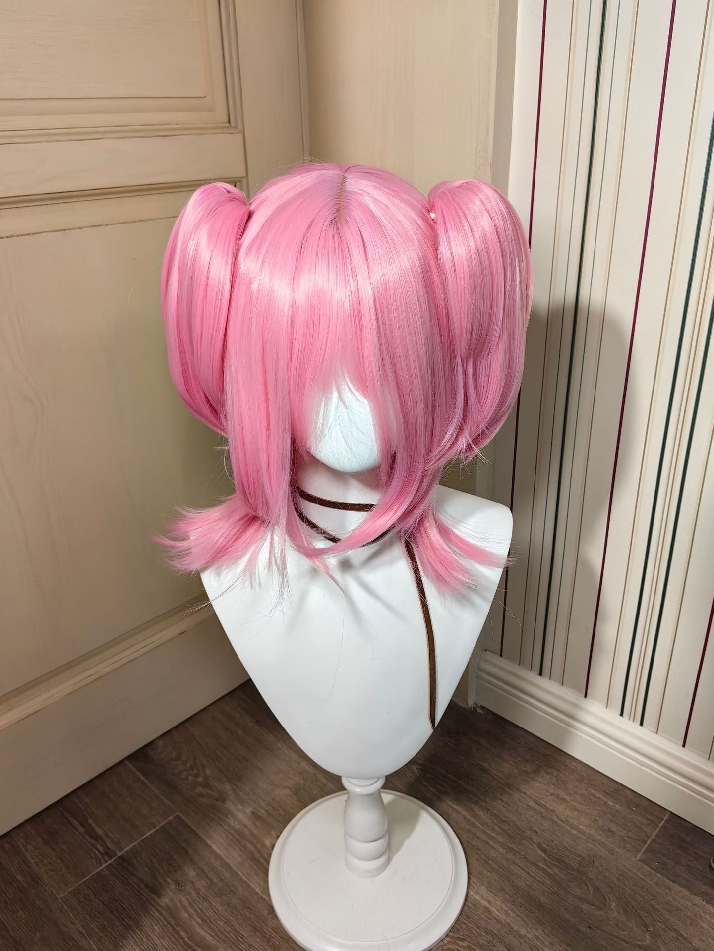 Magi Pink Double Tiger Clip Square Cos Wig