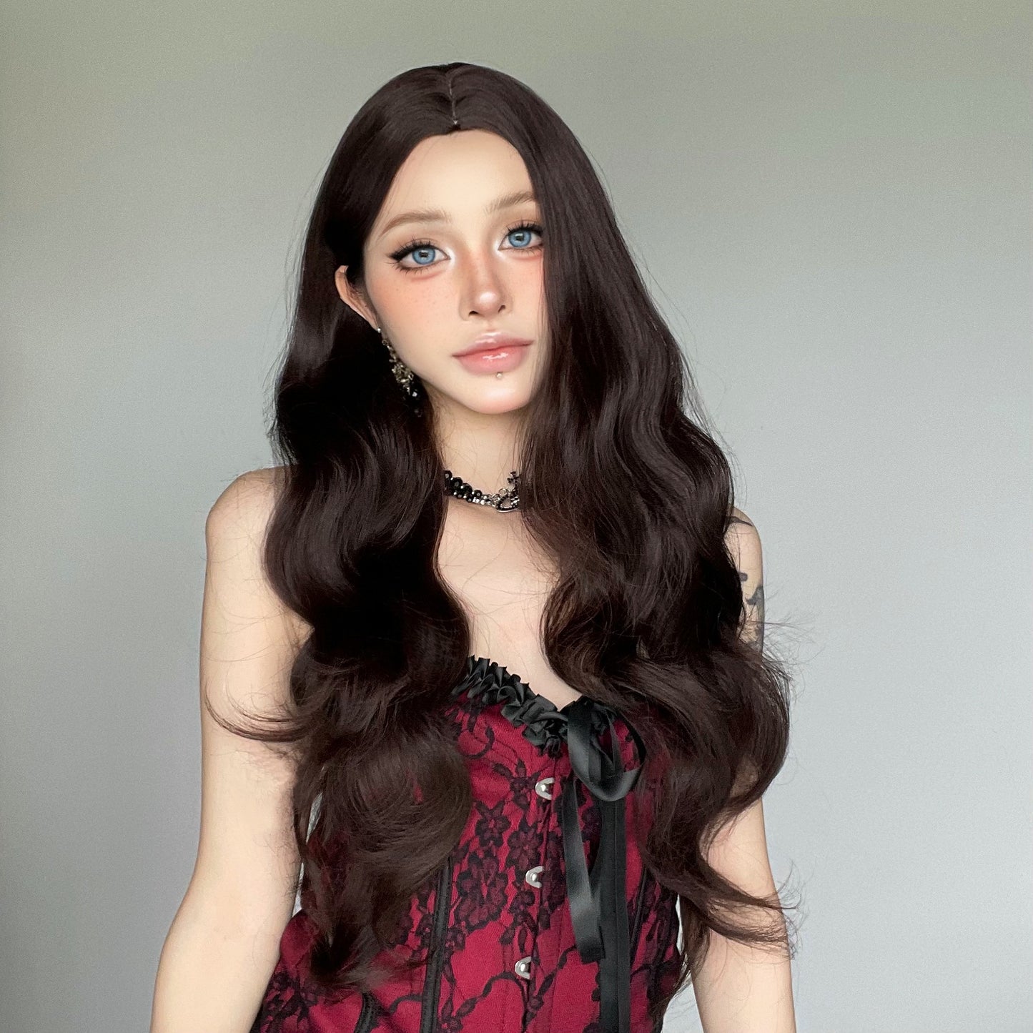Mid-length Curly White Gold Color Big Wave Hair Chemical Fiber Wig Long Curls