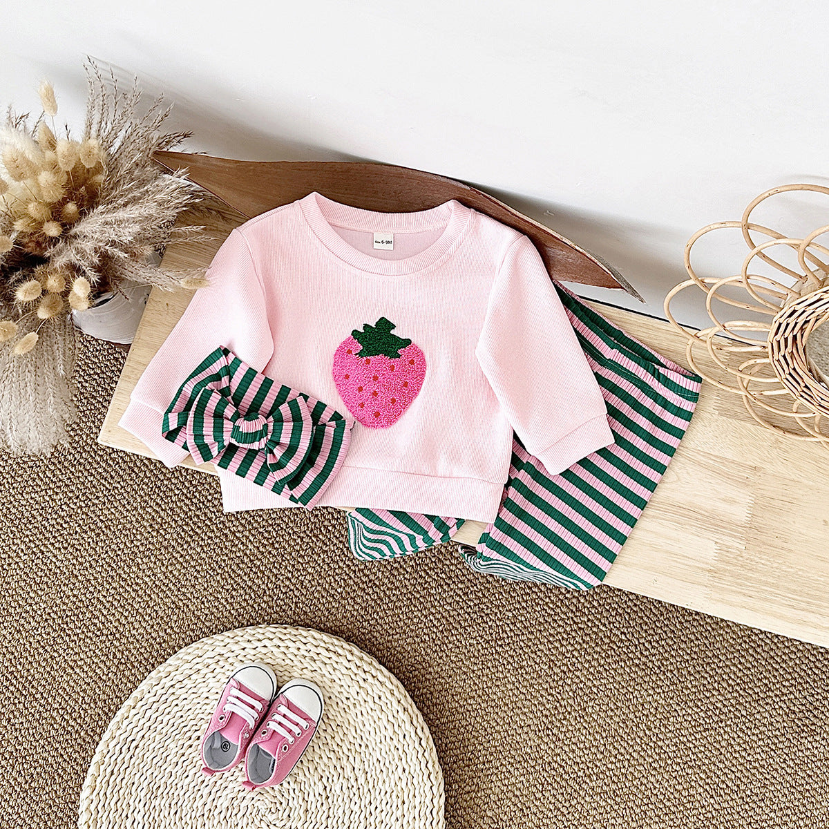 Pink Strawberry Embroidered Long-sleeved Leggings Headband Children's Suit