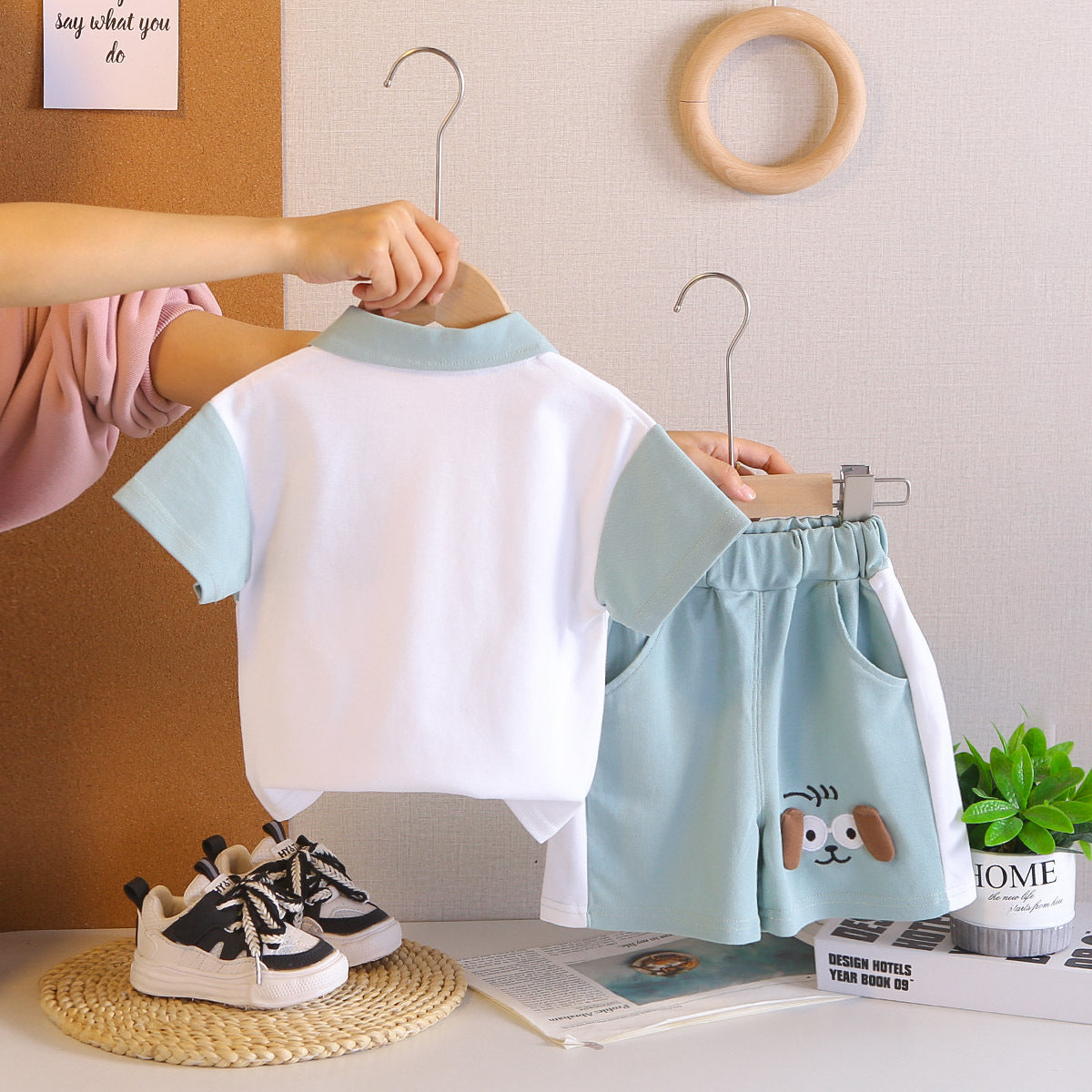 Big Eye Dog Short Sleeve Western Style One Year Old Children's Suit