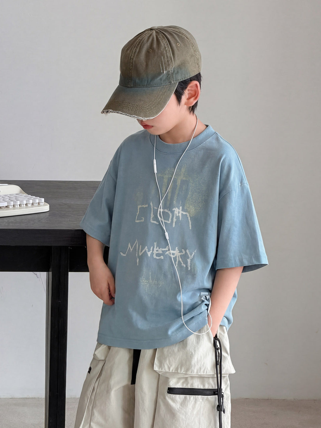 Children's Boy's Short-sleeved Summer Loose Top Boys Middle Children's T-shirt