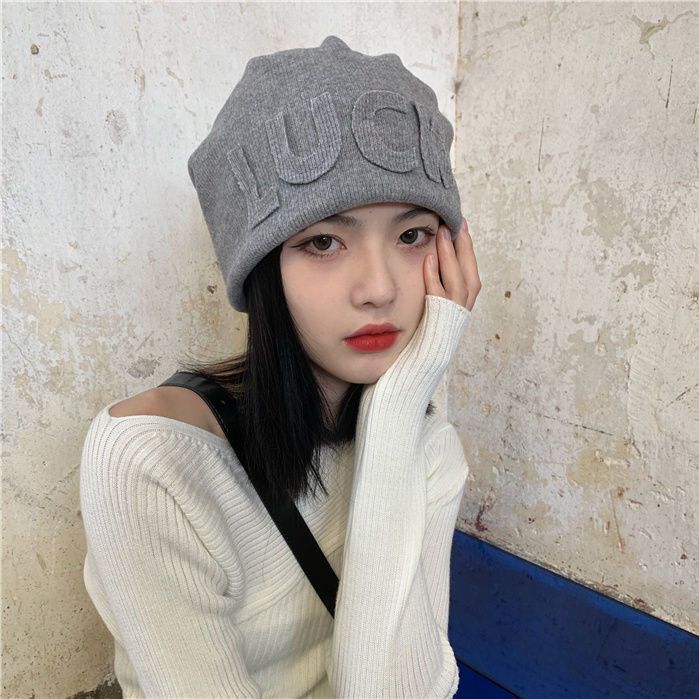 Women's One-piece Shoulder Fashion Alphabet Knitting Pile Wig Short Straight Hair