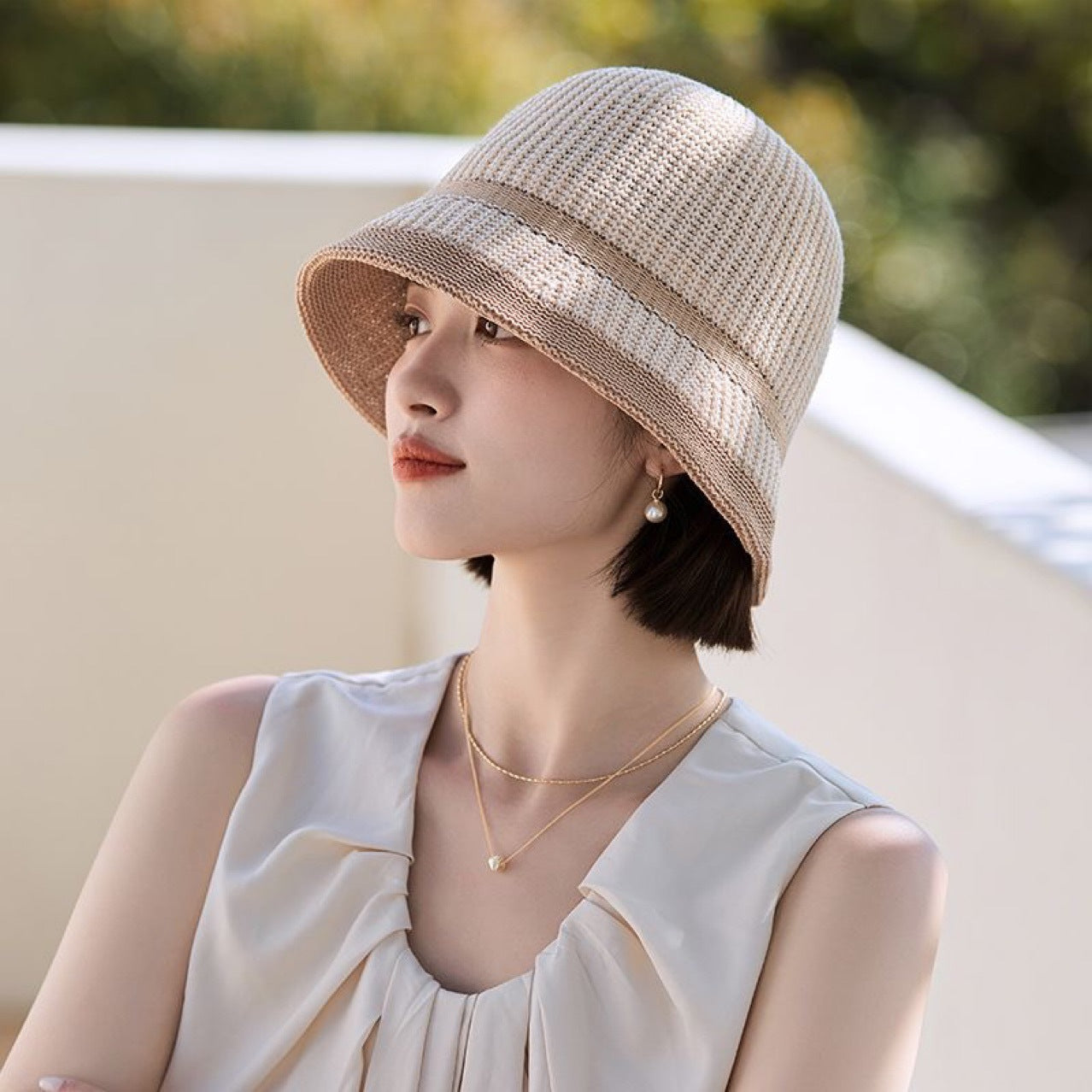 Female Travel Fashion Milk Silk Woven Bucket Wig Short Straight Hair