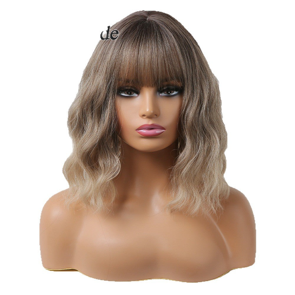 Pretty Women's Golden Gradient Fashion Natural Wig Short Curly Hair