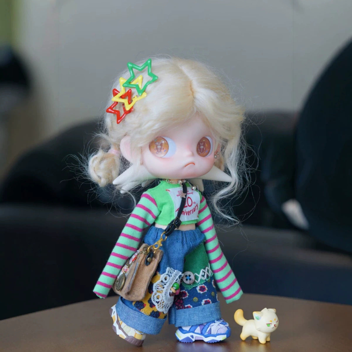 Platinum Curly Hair Action Figure Yearning Doll Cos Wig