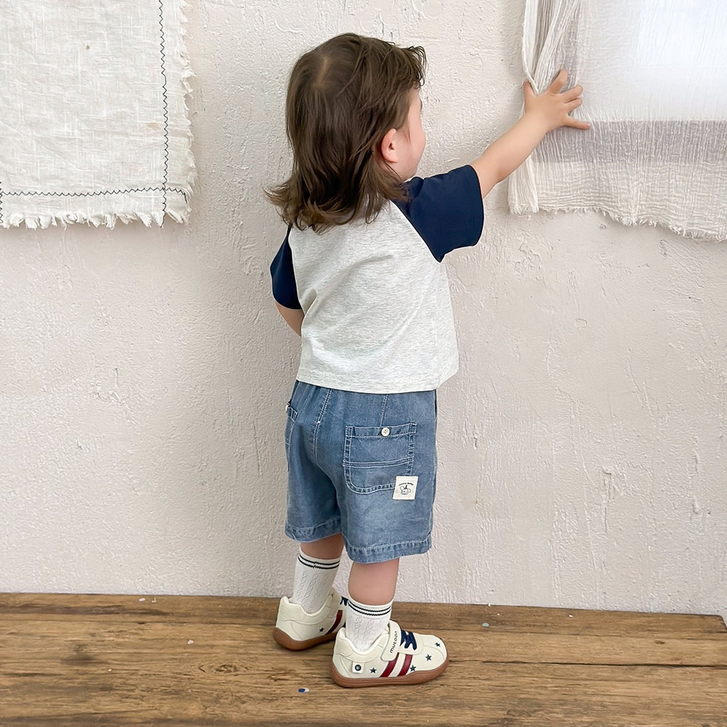 Versatile Top Korean Raglan Sleeve T-shirt Denim Shorts Two-piece Children's Suit