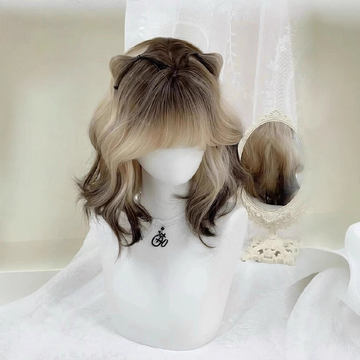 Gold Gradient Small Curls Paris Painting Wig Short Curly Hair