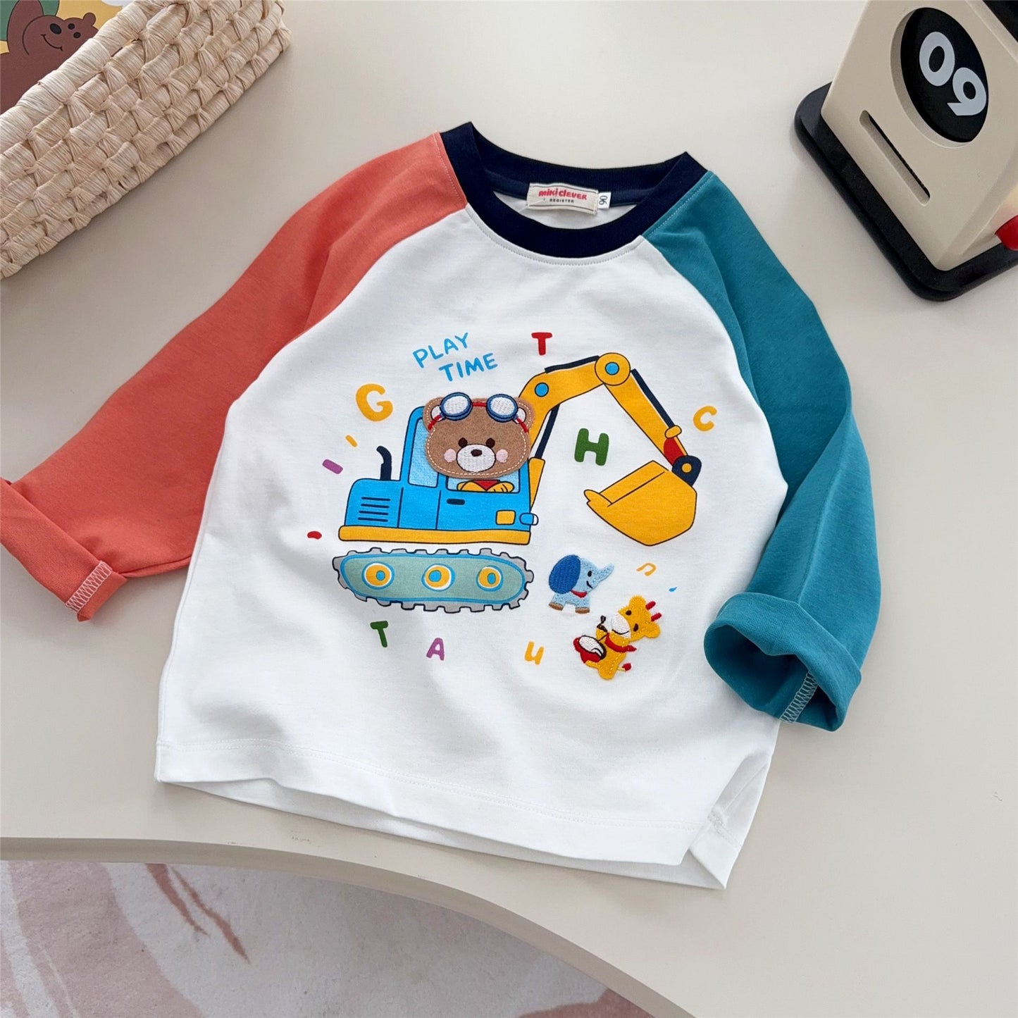 Children's Wear Long Sleeve Spring Boys Bear Excavator Two-color Children's T-shirt