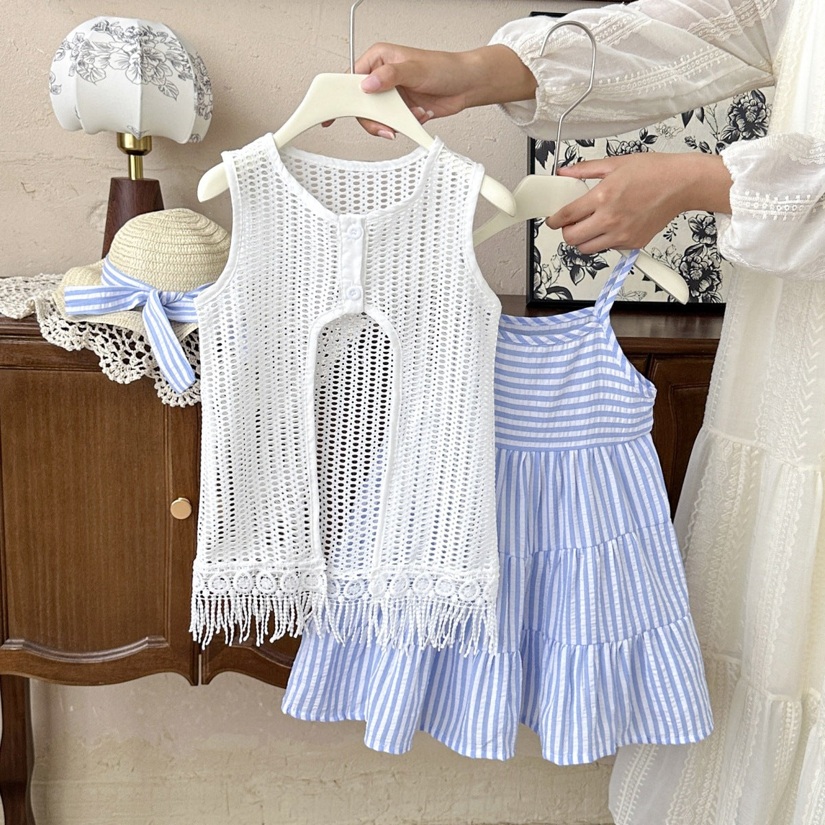 Women's Two-piece Hollow Princess Flounced Skirt Strap Summer Floral Children's Dress
