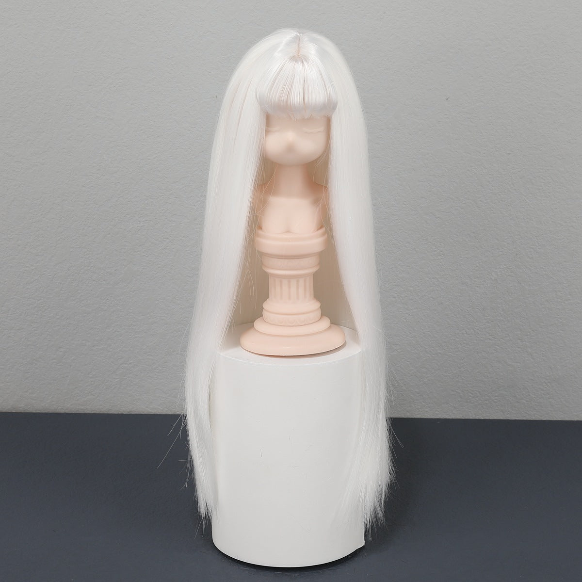 Queen Doll Basic Straight Bangs Rough Long Hair Split Cos Wig