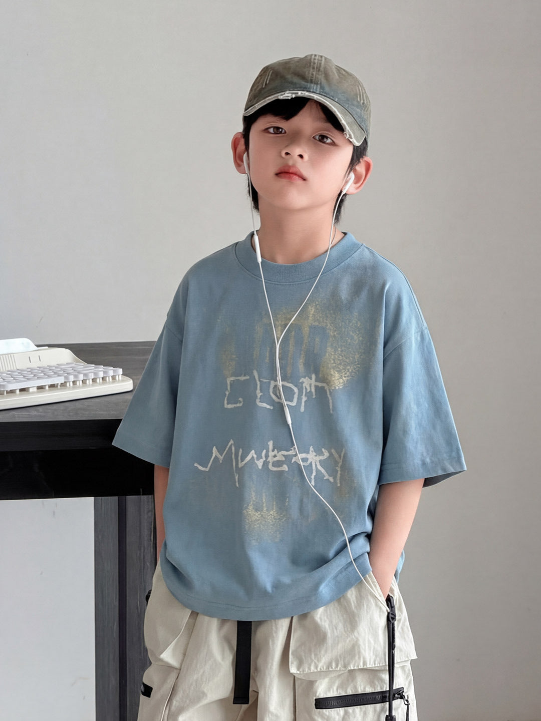 Children's Boy's Short-sleeved Summer Loose Top Boys Middle Children's T-shirt