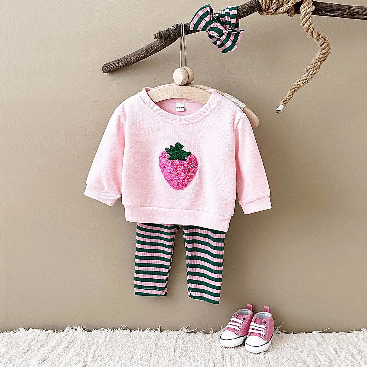 Pink Strawberry Embroidered Long-sleeved Leggings Headband Children's Suit